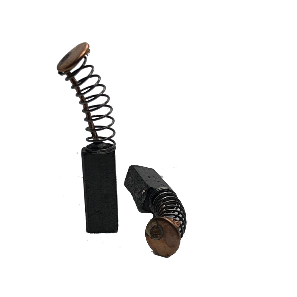 Carbones 6,3x6,3x15 Taladros Chinas"SLENDERCARBO" xPar (3)